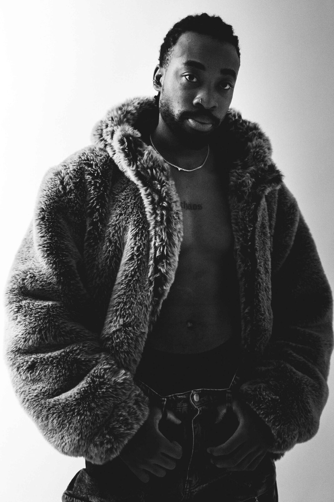 Giovanni — book fotografico in studio