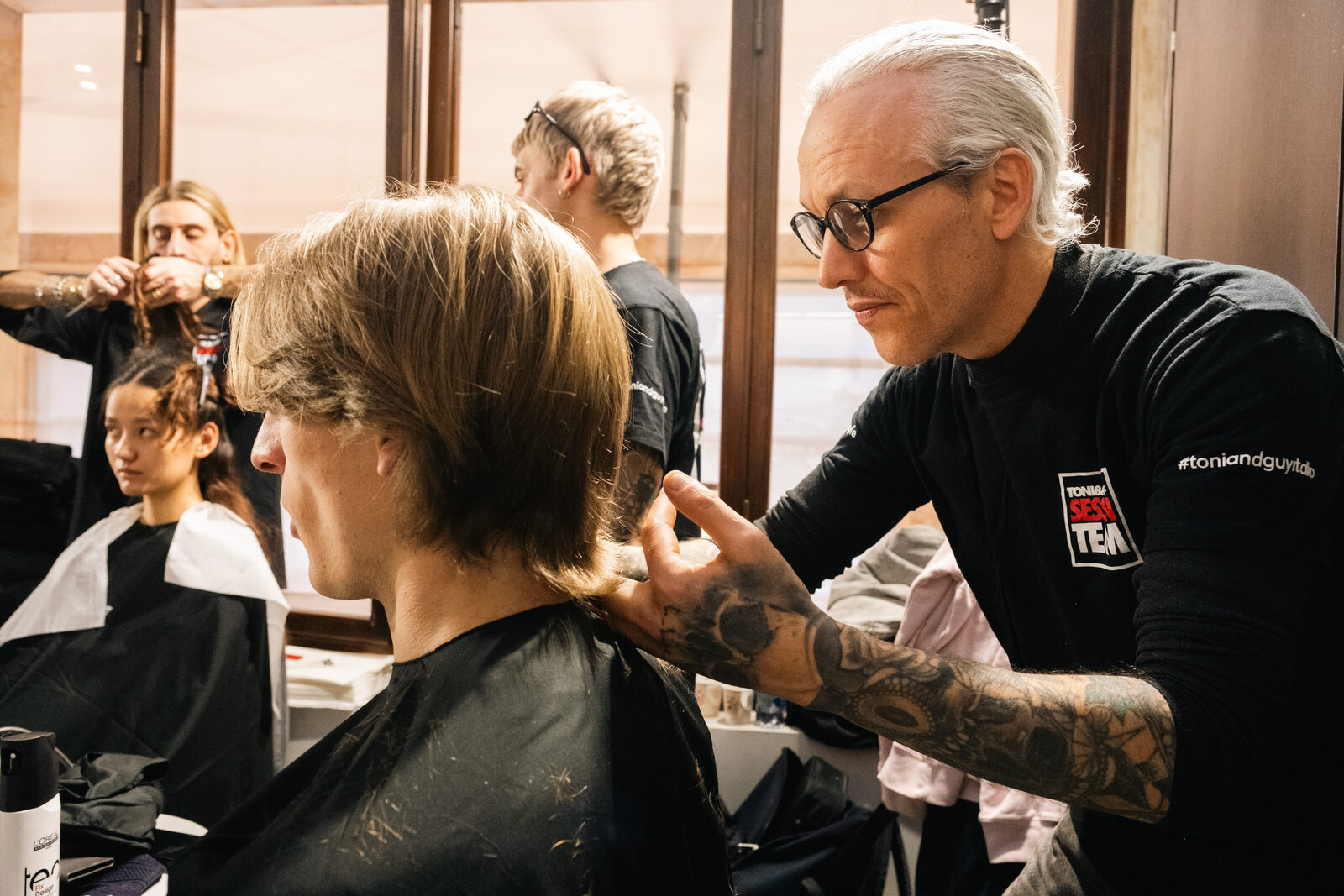Hed Mayner — Pitti Uomo 109, backstage TONI&GUY